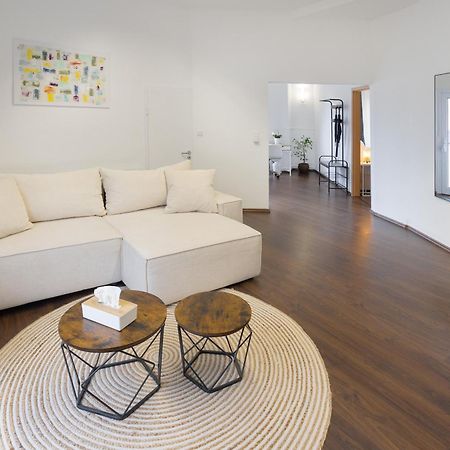 Ruhrapartments #Naehe A40 #Zentral #Fastwifi #Perfekt Fuer Familien Und Geschaeftsreisen بوخوم المظهر الخارجي الصورة